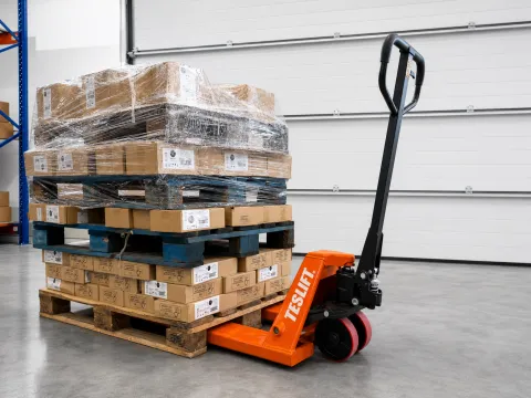 Teslift ručni paletar 3000 kg – 550 × 1150 mm – PU točkići